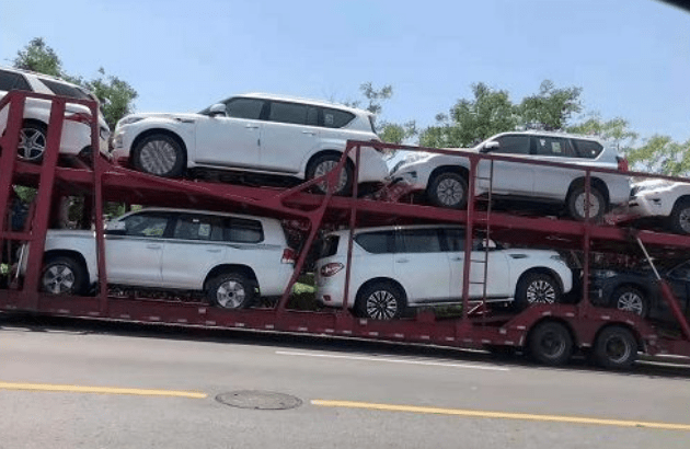 南昌小車托運(yùn)應(yīng)該注意哪些事項？-鑫邦運(yùn)車