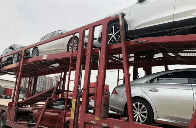 在北京汽車托運(yùn)公司時要注意什么細(xì)節(jié)呢-鑫邦運(yùn)車